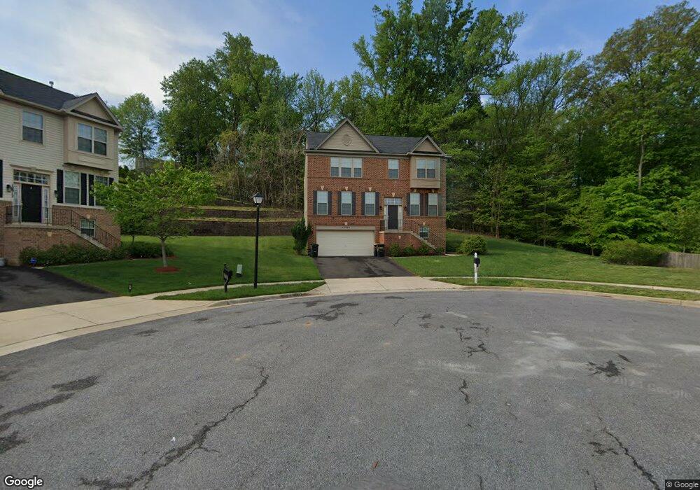 12914 Hallwood Place, Fort Washington, MD 20744 - photo 1