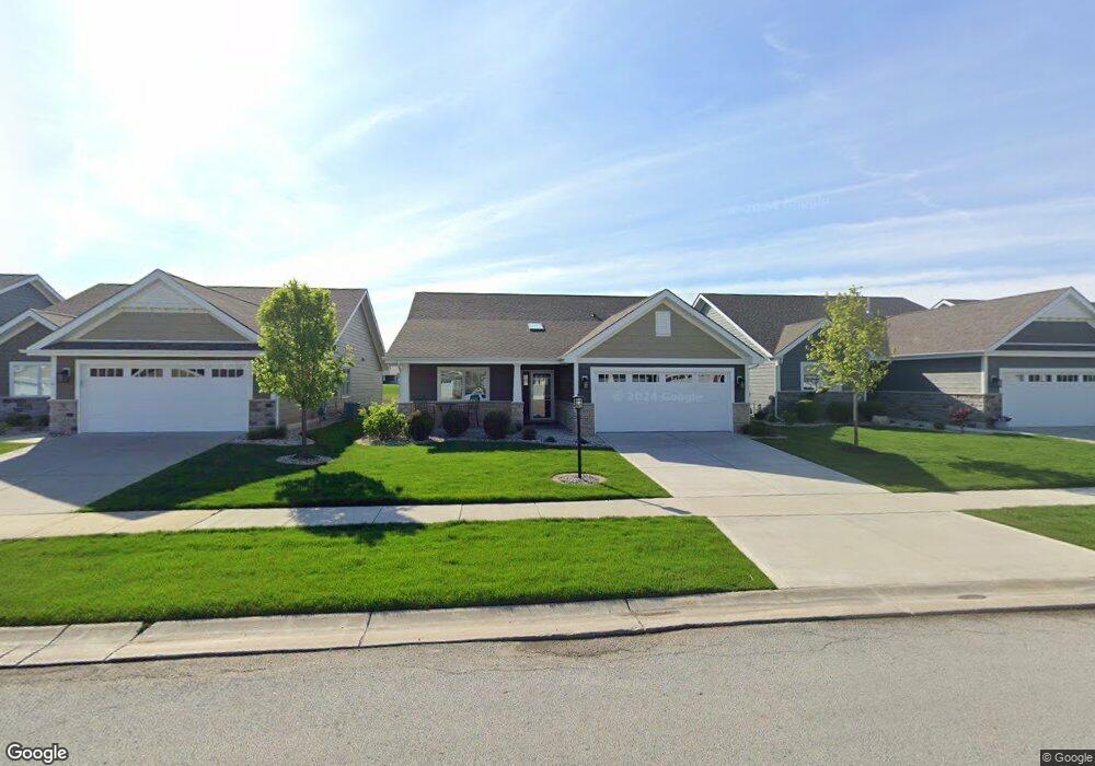 10605 Juniper Ln, Saint John, IN 46373 - photo 1