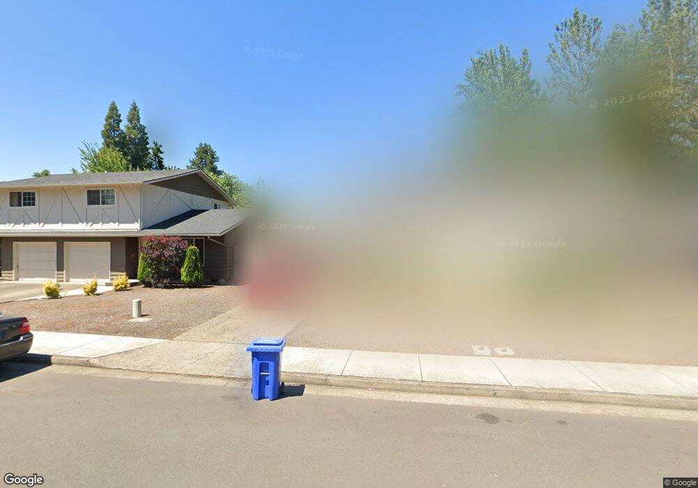 1235 Piper Ln, Eugene, OR 97401 - photo 1