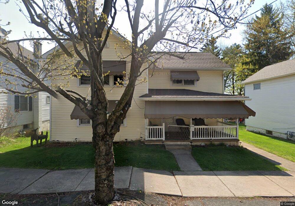 656 Jefferson Ave, Jermyn, PA 18433 - photo 1