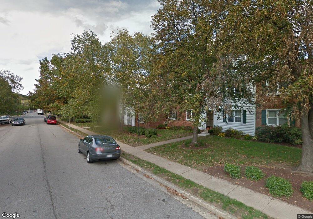 2829 S Wakefield St unit D, Arlington, VA 22206 - photo 1