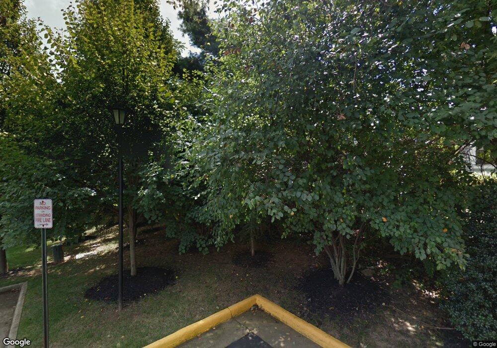 9931 Oakton Terrace Rd unit 9931, Oakton, VA 22124 - photo 1