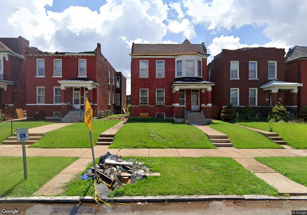 4548 Red Bud Ave, Saint Louis, MO 63115 - photo 1