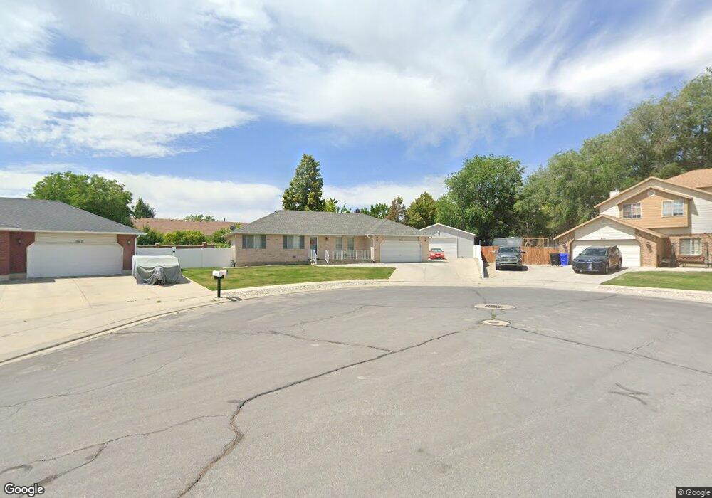 1991 W Guard Ct, West Jordan, UT 84088 - photo 1