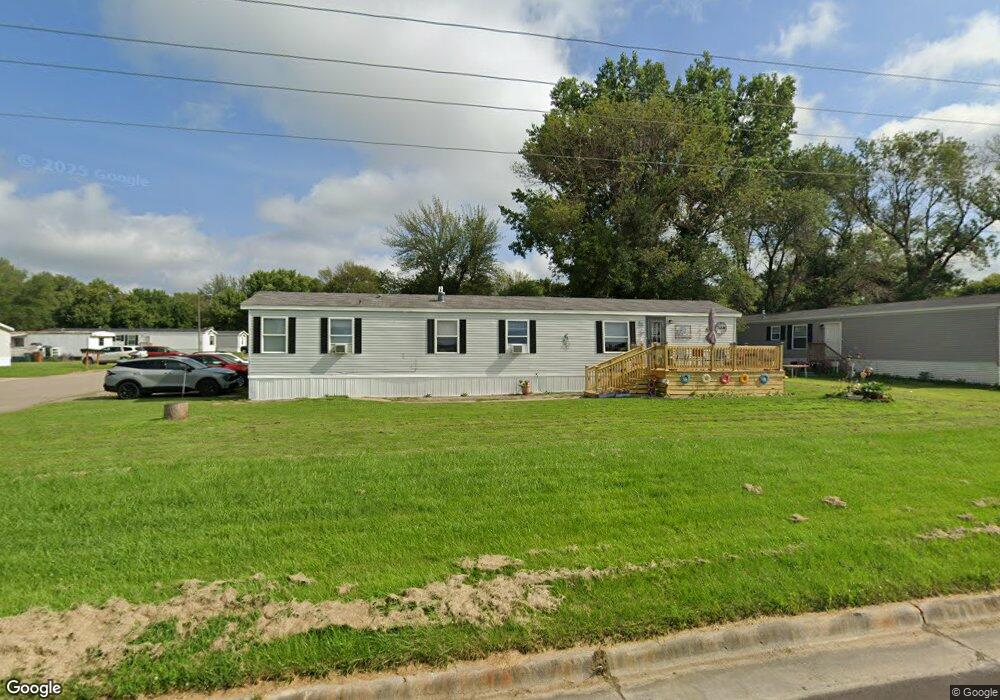 801 E 19th St, Albert Lea, MN 56007 - photo 1