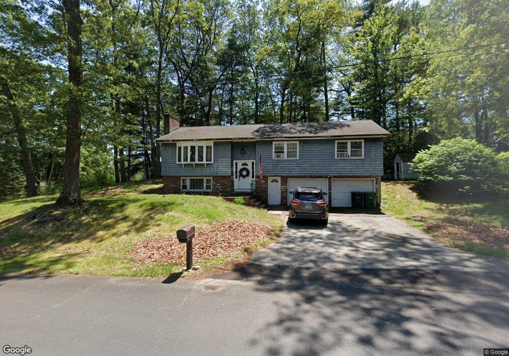 10 Nova Rd, Nashua, NH 03064 - photo 1