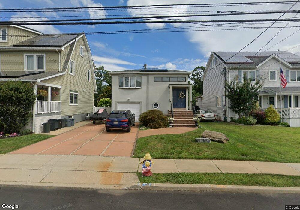 2515 Linden St, Bellmore, NY 11710 - photo 1