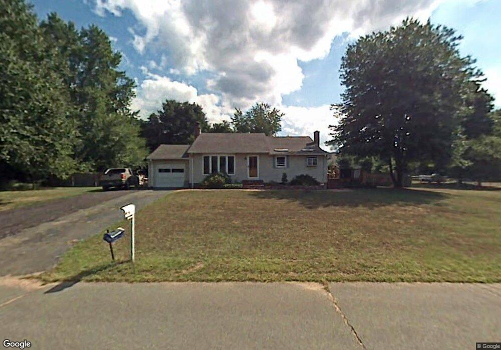 9 Winton Rd, East Windsor, CT 06088 - photo 1