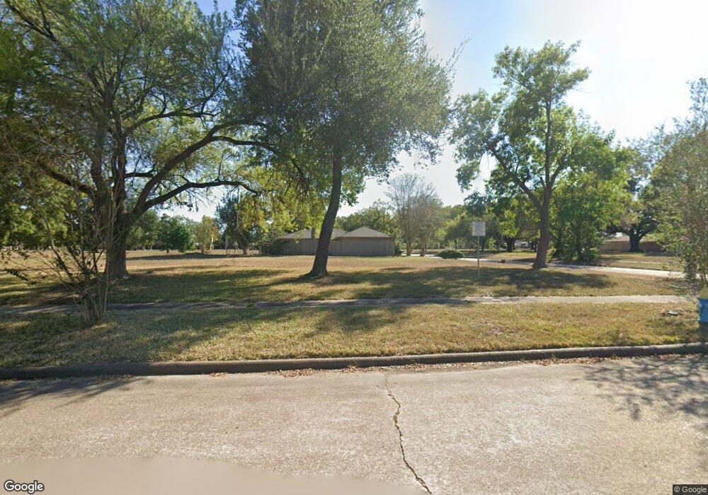 8139 Shady Grove Ln, Houston, TX 77040 - photo 1