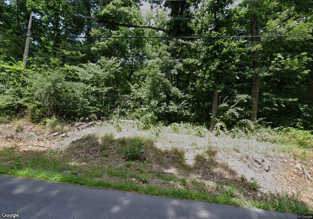 135 Sam Mason Rd, Bunker Hill, WV 25413 - photo 1