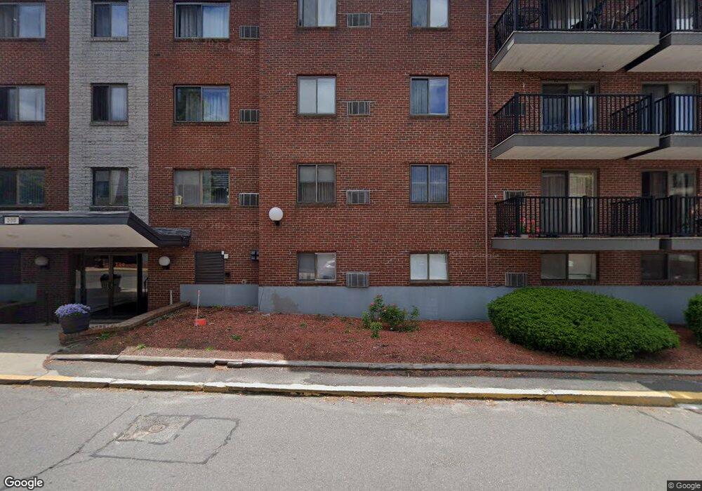 601 Governors Dr unit 1 600, Winthrop, MA 02152 - photo 1