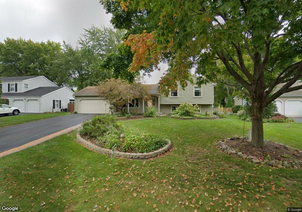 1040 Bluestem Ln, Batavia, IL 60510 - photo 1