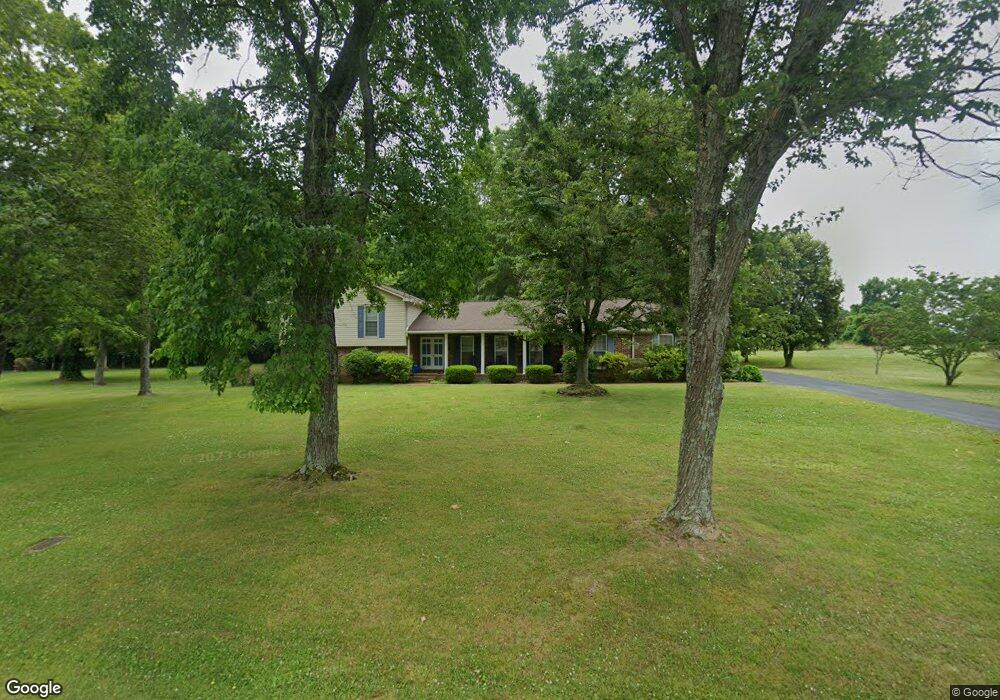 4018 Hays Dr, Columbia, TN 38401 - photo 1