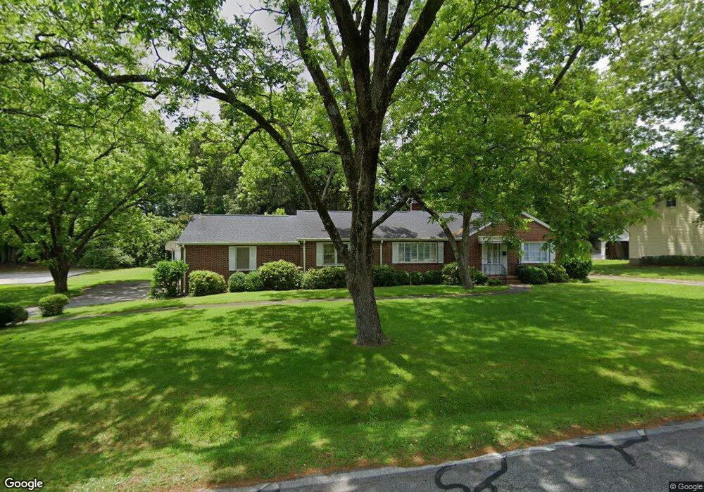 289 Arthur St, Hartwell, GA 30643 - photo 1