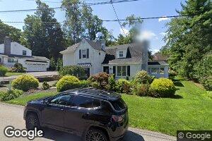 796 Ackerman St, Franklin Lakes, NJ 07417