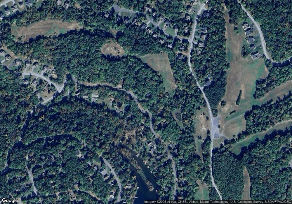 1110 Lakeview Dr, Cross Junction, VA 22625 - photo 1