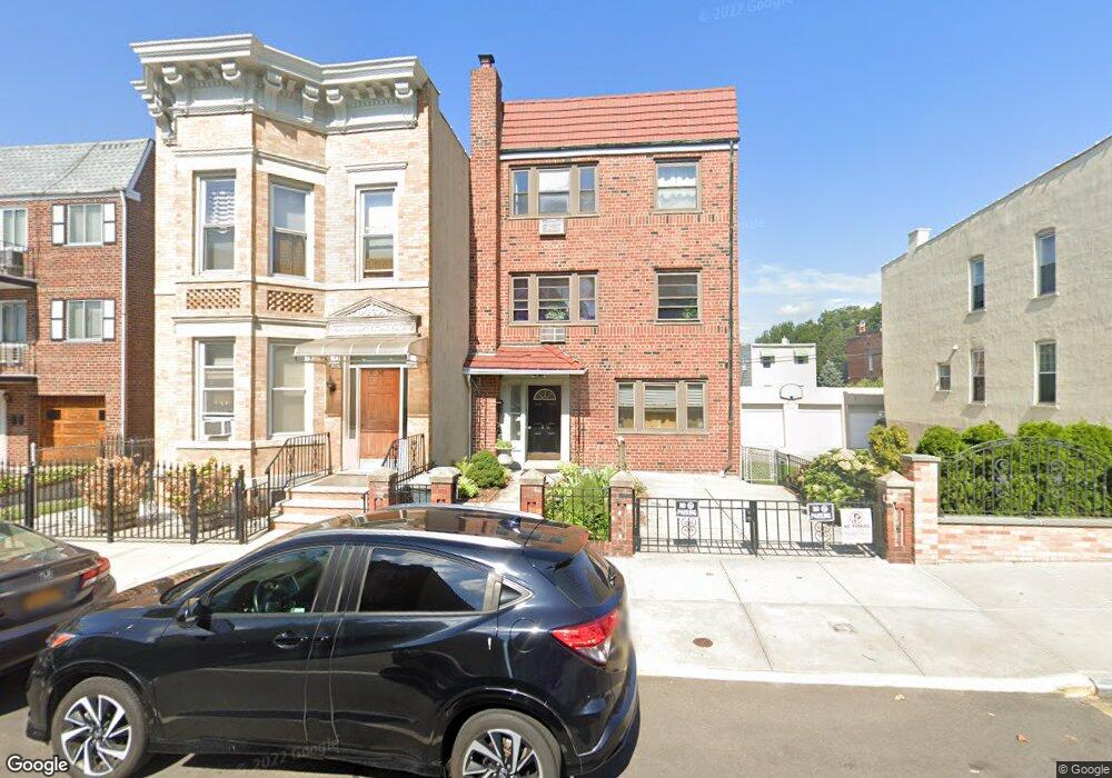 3156 44th St, Astoria, NY 11103 - photo 1