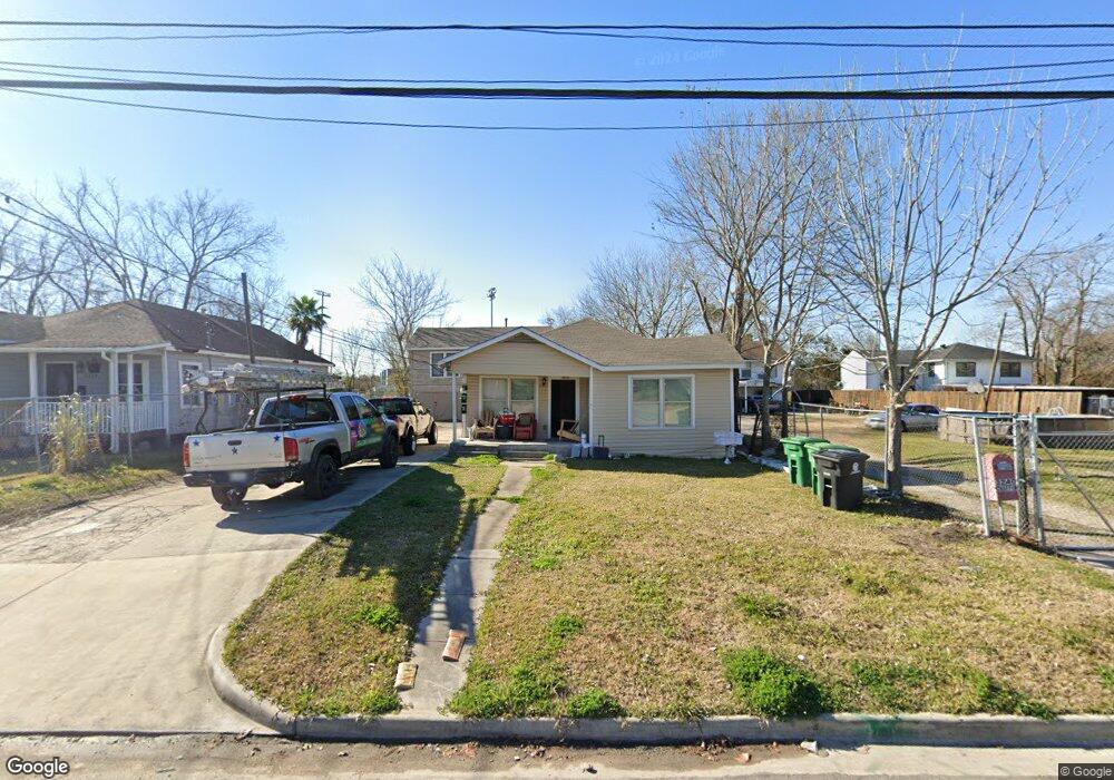 3304 Chaffin St, Houston, TX 77087 - photo 1