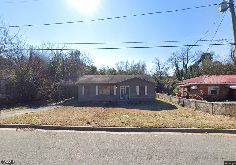 930 W Grenada Terrace, Macon, GA 31206 - photo 1