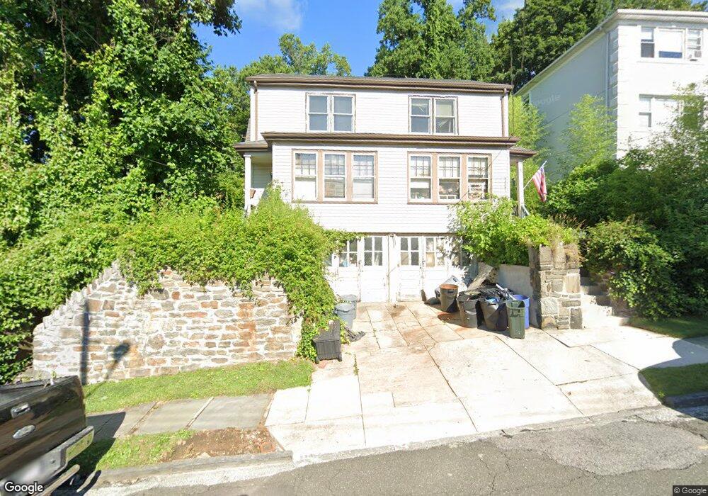 579 Bellevue Ave N, Yonkers, NY 10703 - photo 1