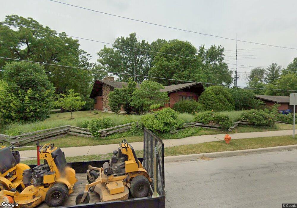 7S270 S Charles Ave, Naperville, IL 60540 - photo 1