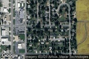 222 E Field Dr, Red Bud, IL 62278