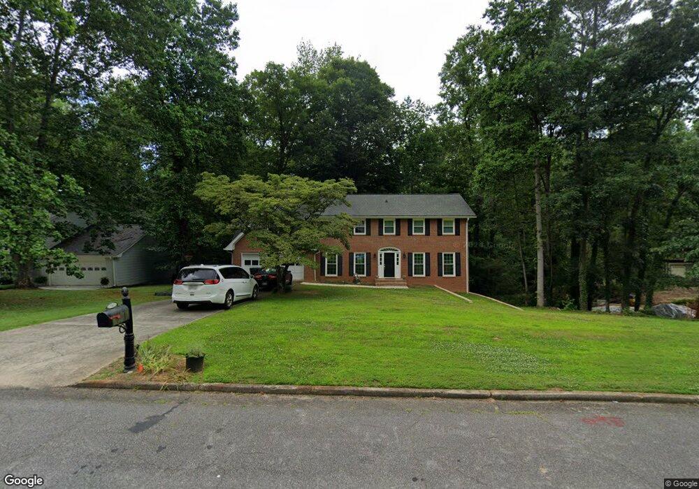 255 Whisperwood Dr, Roswell, GA 30075 - photo 1