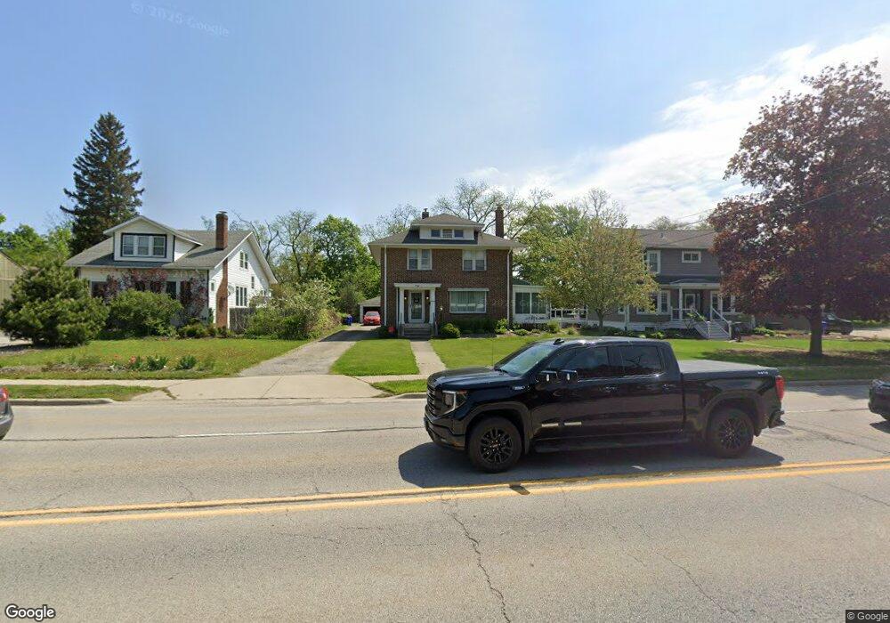 731 S Naperville Rd, Wheaton, IL 60189 - photo 1