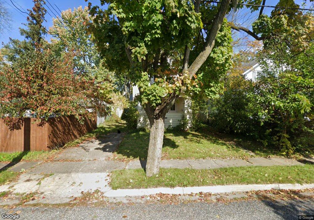 622 Lenore Ave, Lansing, MI 48910 - photo 1