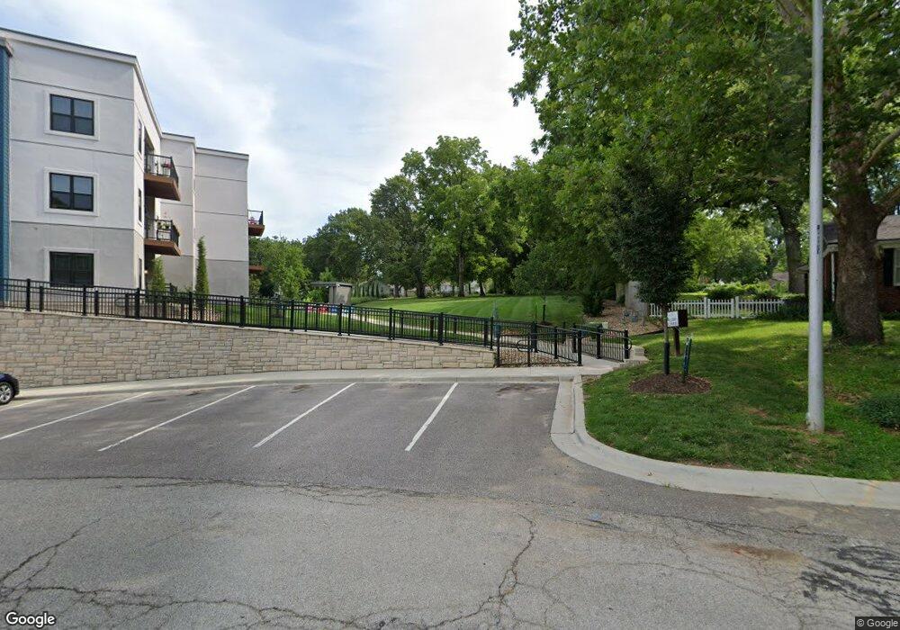 6031 Roger Rd, Shawnee, KS 66203 - photo 1