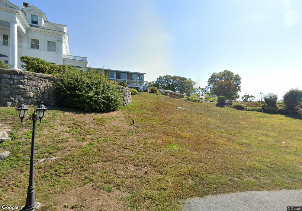 7 Williams Ave, Stonington, CT 06378 - photo 1