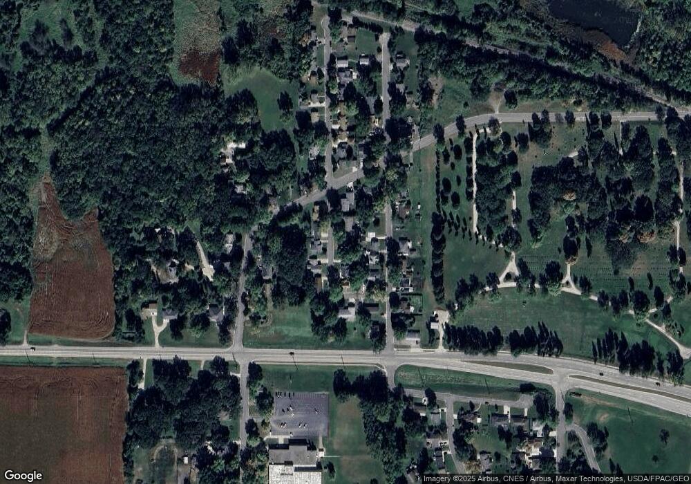 209 Mcarthur Dr, Albert Lea, MN 56007 - photo 1