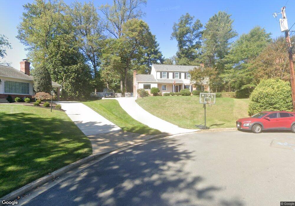 2426 Inglewood Ct, Falls Church, VA 22043 - photo 1