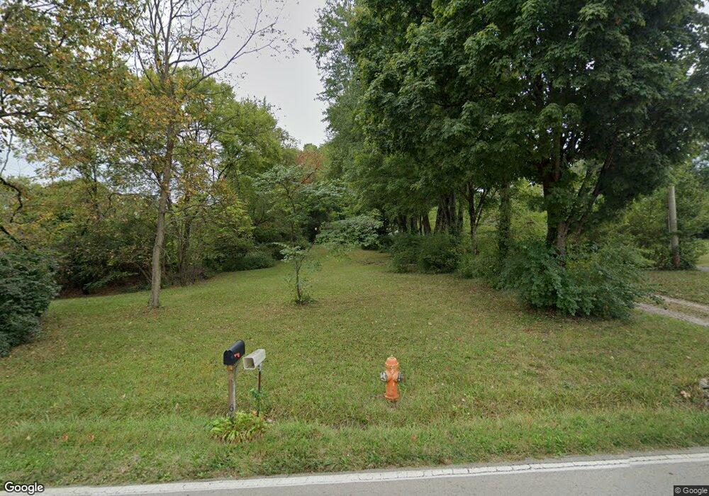 6608 E Manslick Rd, Louisville, KY 40228 - photo 1