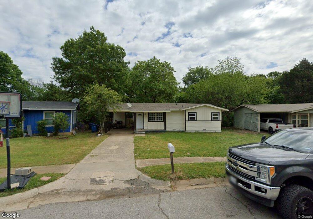 1217 Ridgewood Rd, Denison, TX 75020 - photo 1