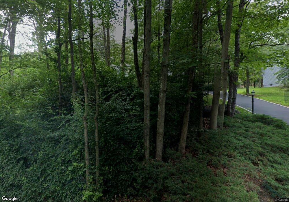 120 Oakridge Ln, Watchung, NJ 07069 - photo 1