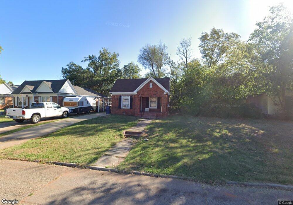 1709 N Market Ave, Shawnee, OK 74804 - photo 1