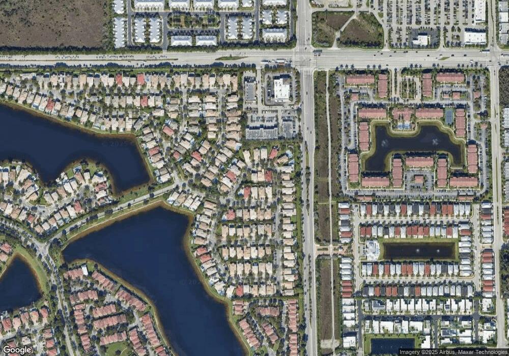 10758 NW 70th Ln, Doral, FL 33178 - photo 1