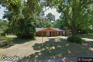 2805 Hughes St, Mobile, AL 36605