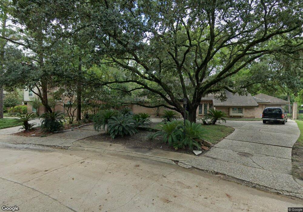 10106 Briar Dr, Houston, TX 77042 - photo 1