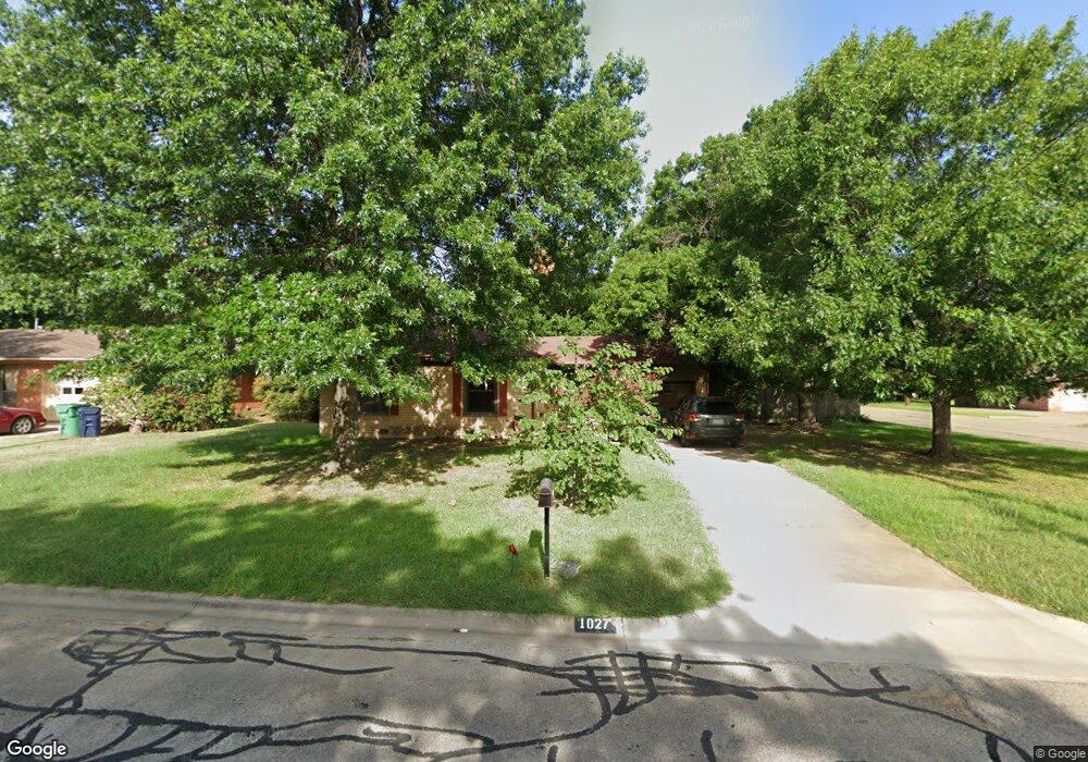 1027 Thomas St, Denton, TX 76201 - photo 1