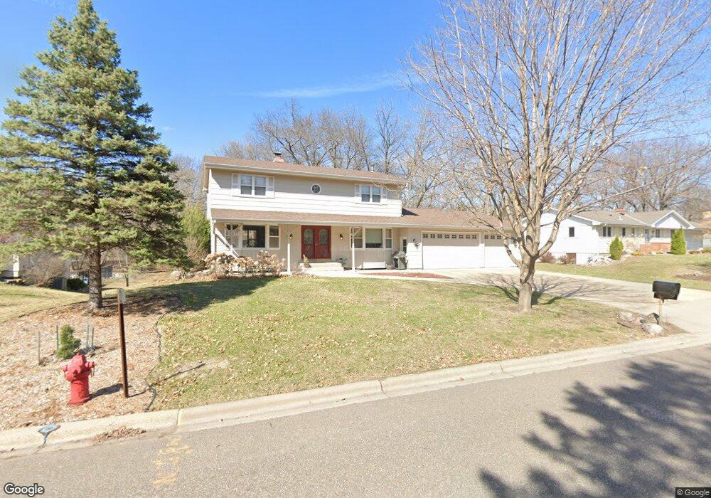 15110 Crown Dr, Minnetonka, MN 55345 - photo 1