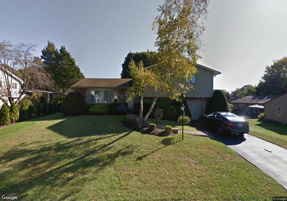 1115 N 25th St, Allentown, PA 18104 - photo 1