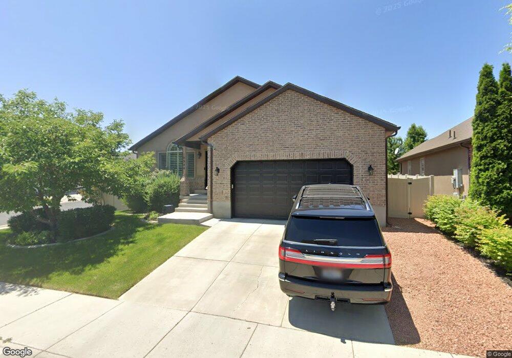 10944 S Eureka Dune Dr, South Jordan, UT 84095 - photo 1