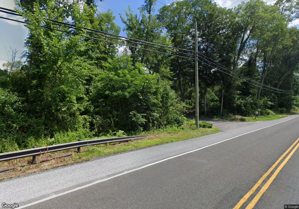 626 Redding Rd, Redding, CT 06896 - photo 1