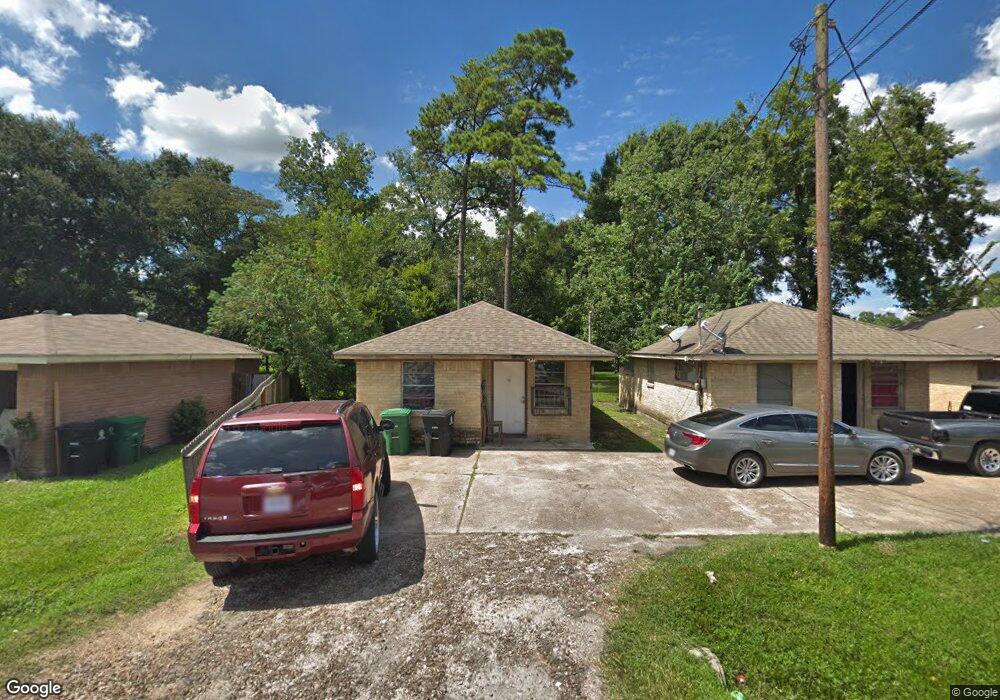 7819 Magna St, Houston, TX 77093 - photo 1