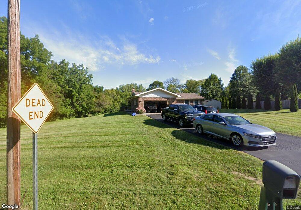 212 W Hunt Rd, Rushville, IN 46173 - photo 1