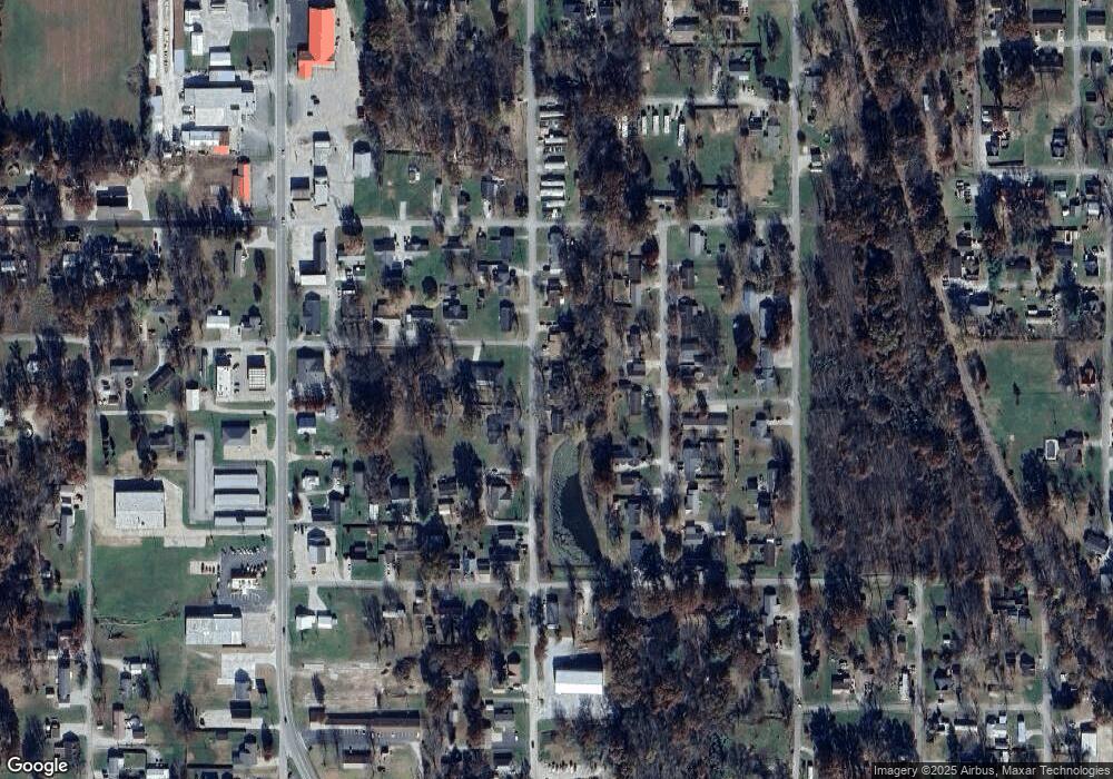 441 11th St NW, Linton, IN 47441 - photo 1