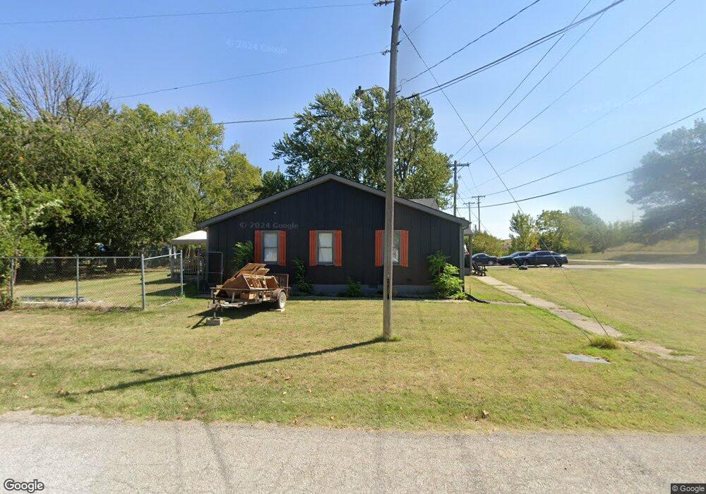 20070 W 199th St, Spring Hill, KS 66083 - photo 1