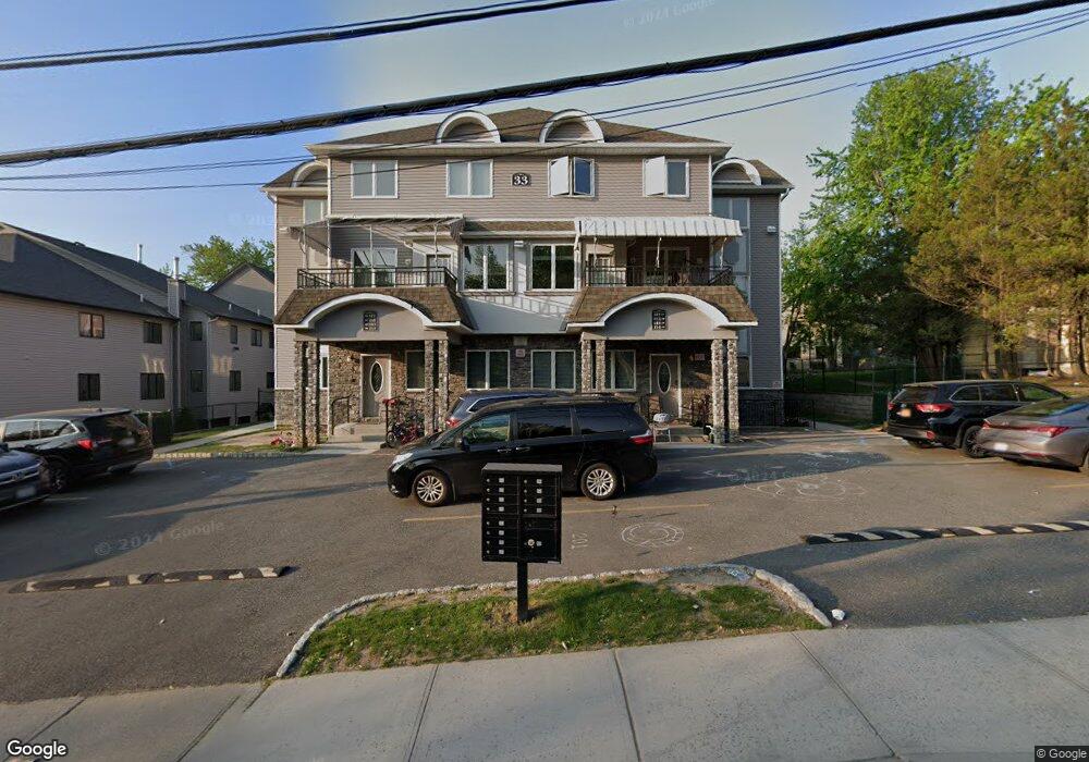 33 Calvert Dr, Monsey, NY 10952 - photo 1